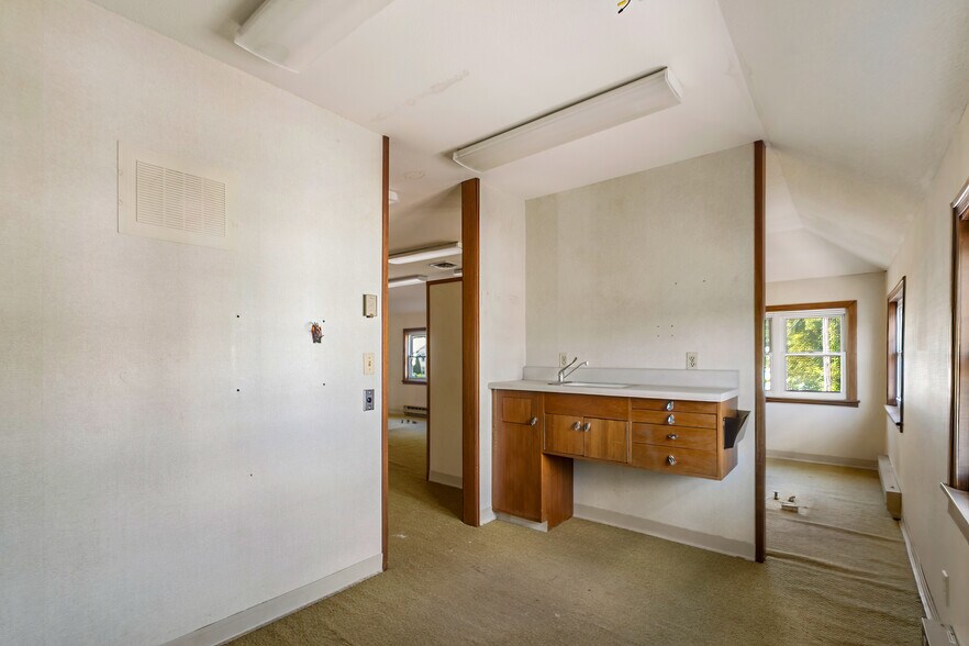 More Photos Of ,  Unknown For Sale