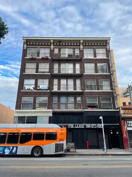 Primary Photo Of 242 S Broadway, Los Angeles Apartments For Lease