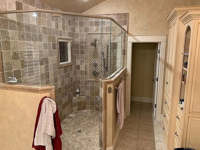 More Photos Of 126 Par Ln, Carl Junction Lodge Meeting Hall For Sale