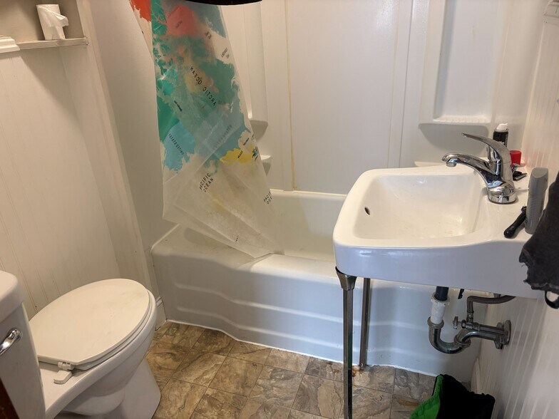 More Photos Of 287 Mrytle Ave, Albany Apartments For Sale