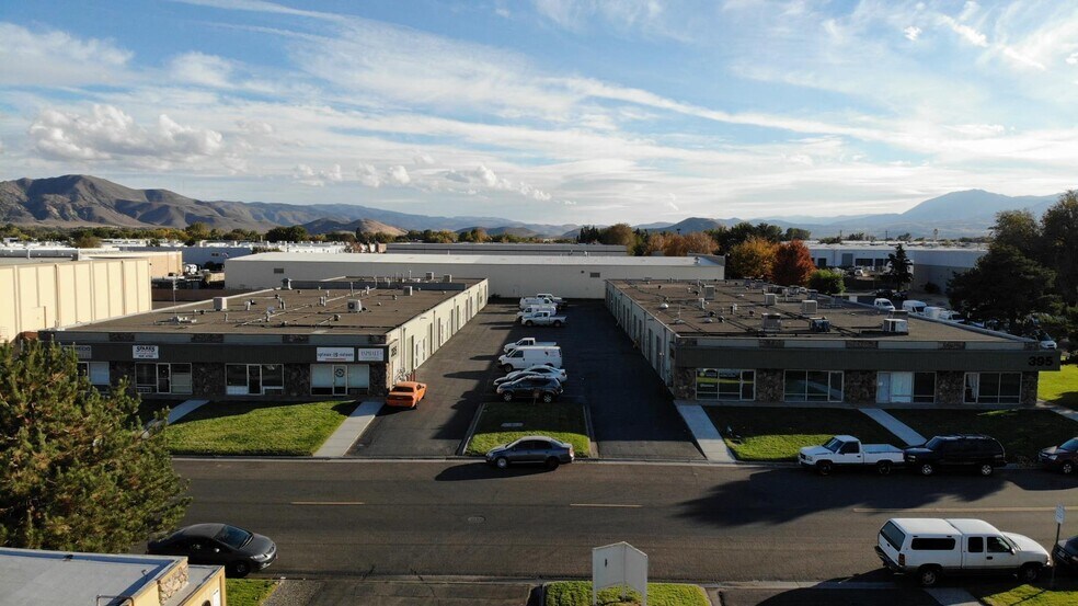 More Photos Of 385 Freeport Blvd, Sparks Light Distribution For Lease