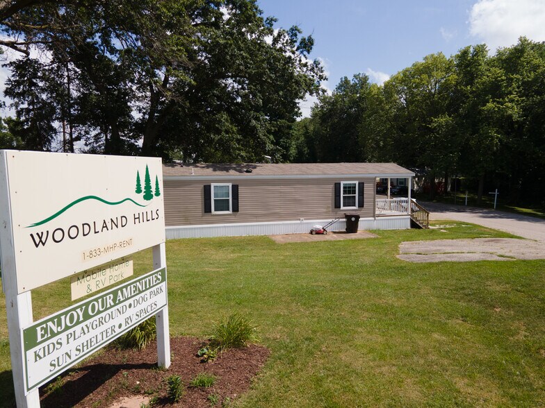 More Photos Of 1100 W Locust St, Canton Manufactured Housing Mobile Home Park For Sale