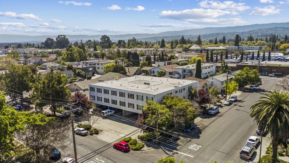 More Photos Of 280 Howland St, Redwood City Apartments For Sale