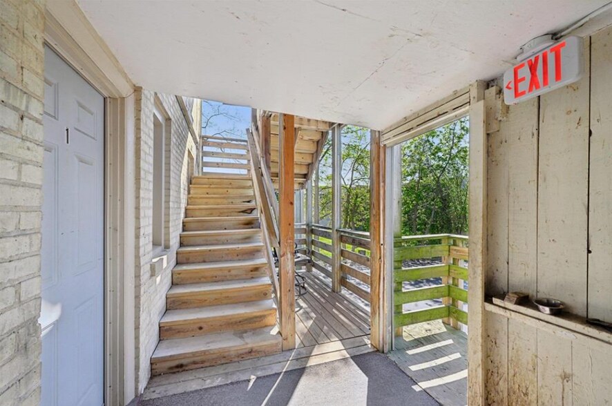 More Photos Of 108 N Main St, Edgerton Apartments For Sale