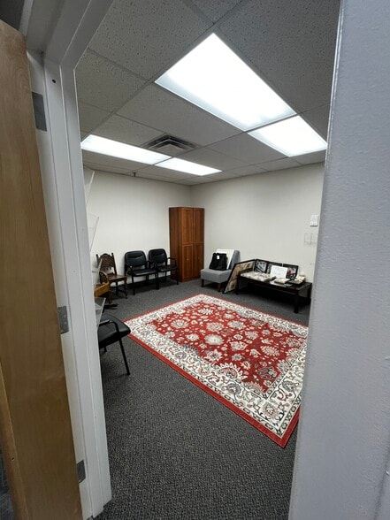 More Photos Of 720-748 Morris Tpke, Short Hills Unknown For Lease