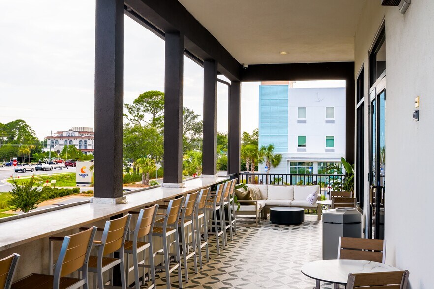 More Photos Of 12272 US Highway 98 W, Miramar Beach Office For Sale