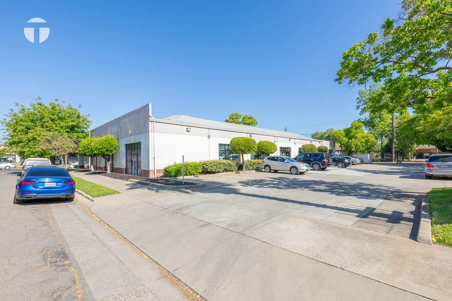 More Photos Of 2331 Alhambra Blvd, Sacramento Medical For Lease
