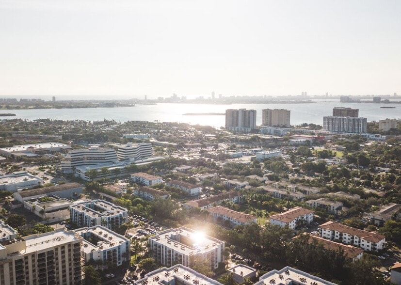 More Photos Of 12250 NE 13th Ct, North Miami Office For Lease
