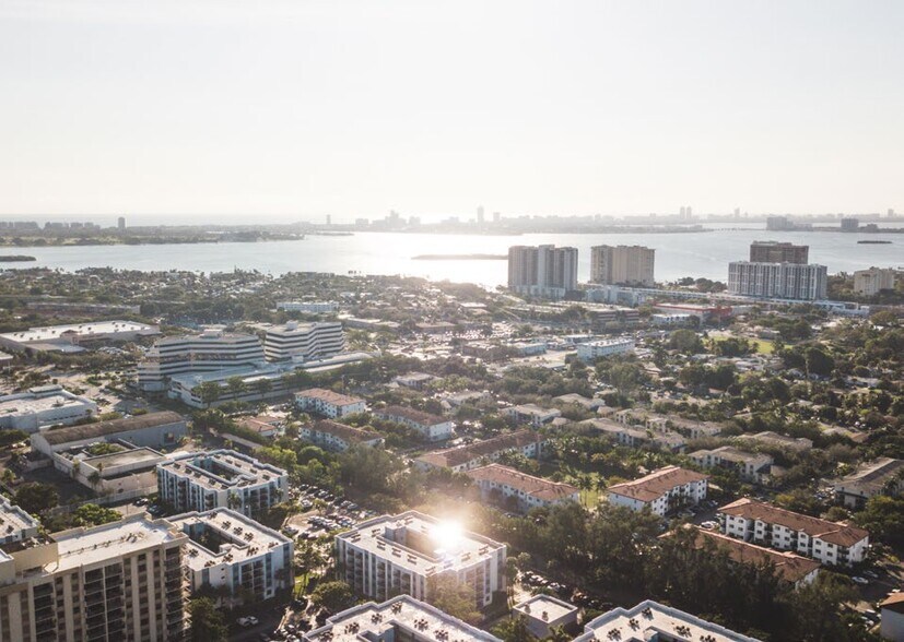 More Photos Of 12250 NE 13th Ct, North Miami Office For Lease