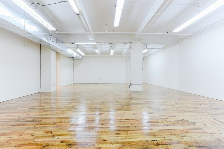 More Photos Of 134 W 29th St, New York Office For Sale