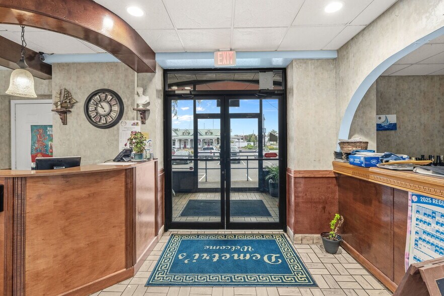 Primary Photo Of 6-8 Lake Shore Dr W, Dunkirk Freestanding For Sale