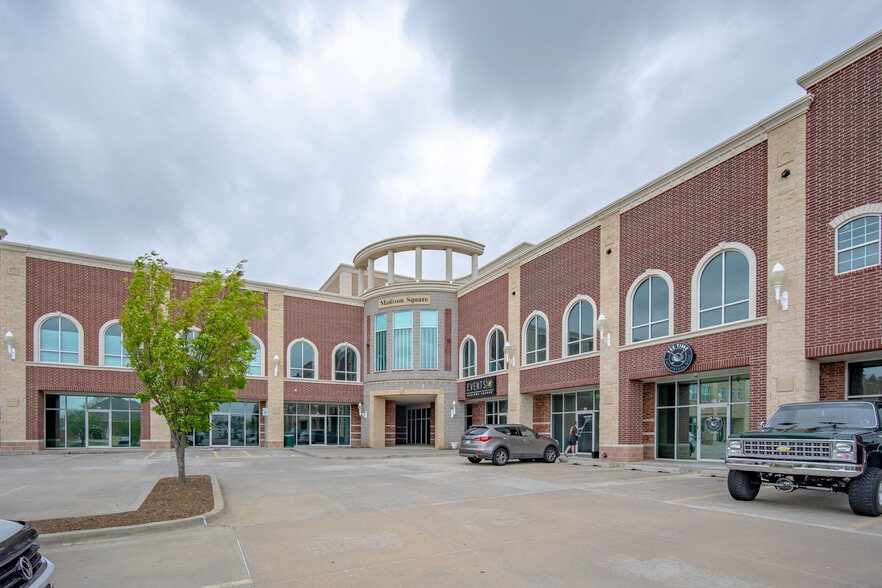 More Photos Of 480 24th Ave NW, Norman Storefront Retail Office For Lease