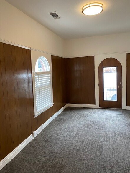 More Photos Of 120 Pickard Pl, Reno Office For Lease