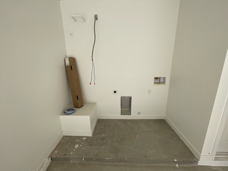 More Photos Of 13360 W Van Buren St, Goodyear Apartments For Sale