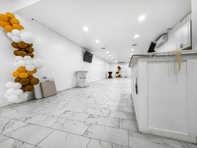 More Photos Of 936 Atlantic Ave, Brooklyn Storefront Retail Residential For Lease