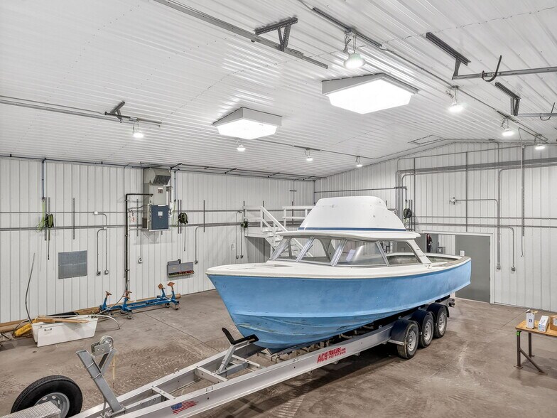 More Photos Of 1834 Outer Hwy 61 hwy, Moscow Mills Flex For Sale
