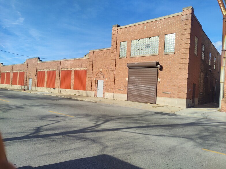 More Photos Of 822 W Exchange Ave, Chicago Warehouse For Lease