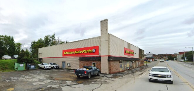 Primary Photo Of 41 Bangor St, Houlton Freestanding For Lease