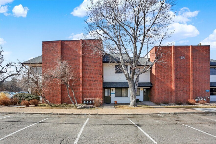 More Photos Of 1201 S Parker Rd, Denver Medical For Sale