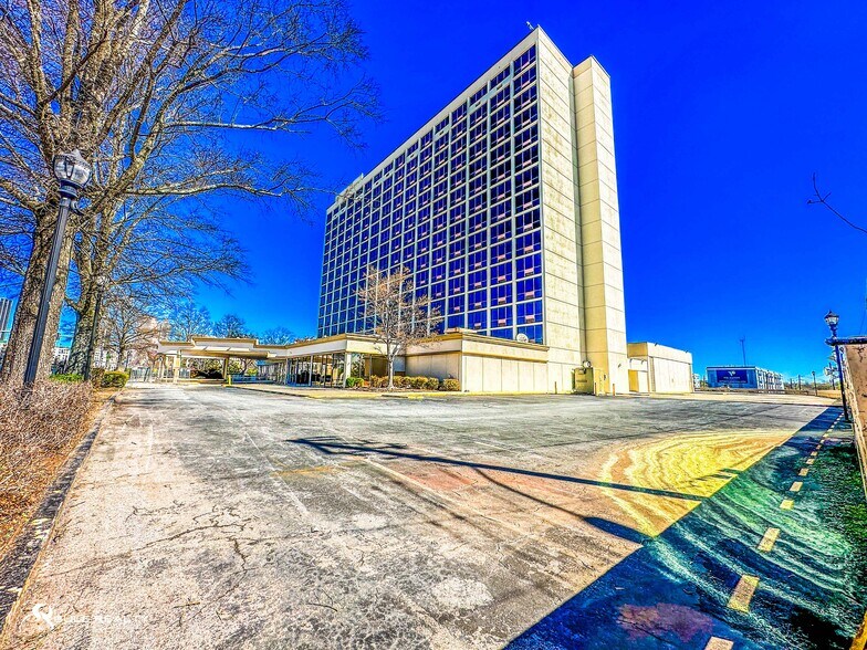 More Photos Of 450 Hank Aaron Dr, Atlanta Land For Sale