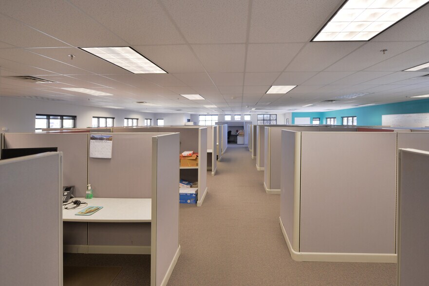 More Photos Of 2002 Caribou Dr, Fort Collins Office For Sale