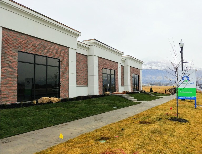More Photos Of 1780 W 700 N, Lindon Office For Lease