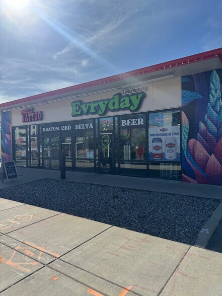 More Photos Of 973 W North Temple, Salt Lake City Freestanding For Lease