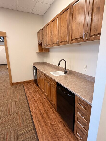 More Photos Of 1019 E Main St, Bozeman Office For Lease