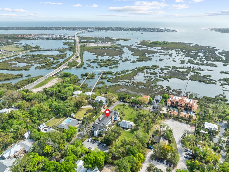 More Photos Of 35 Dufferin St, Saint Augustine Apartments For Sale