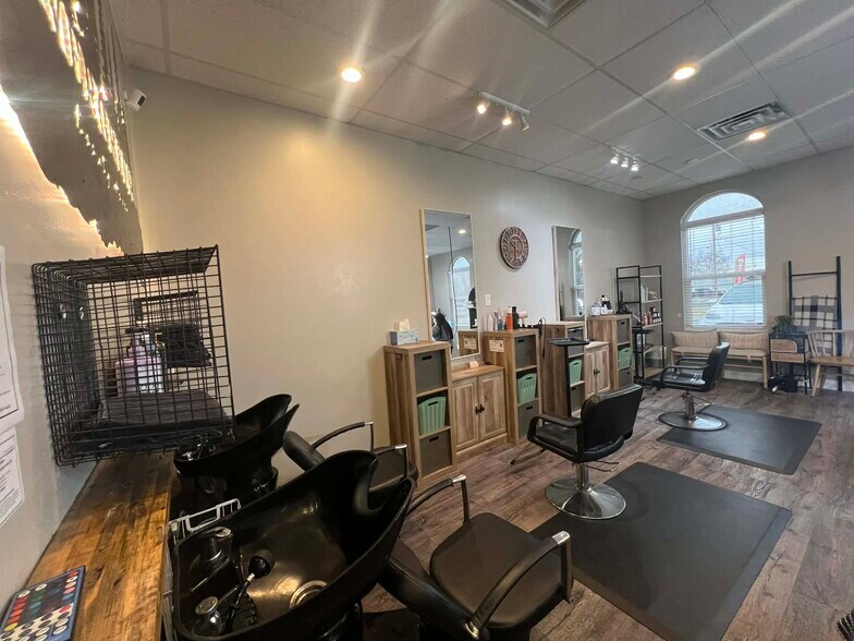 More Photos Of 1990 N 2000 W, Farr West Light Distribution For Lease