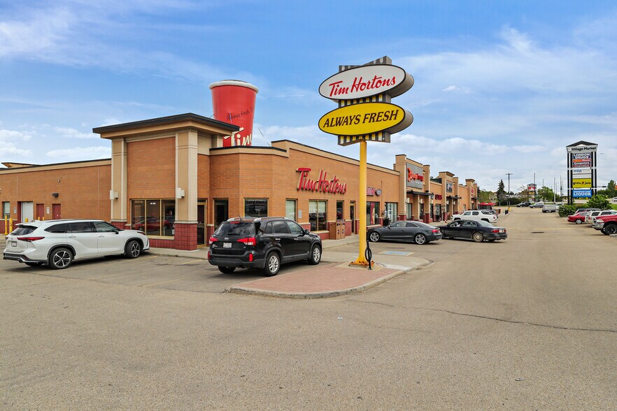 More Photos Of 993 Fir St, Sherwood Park General Retail For Lease