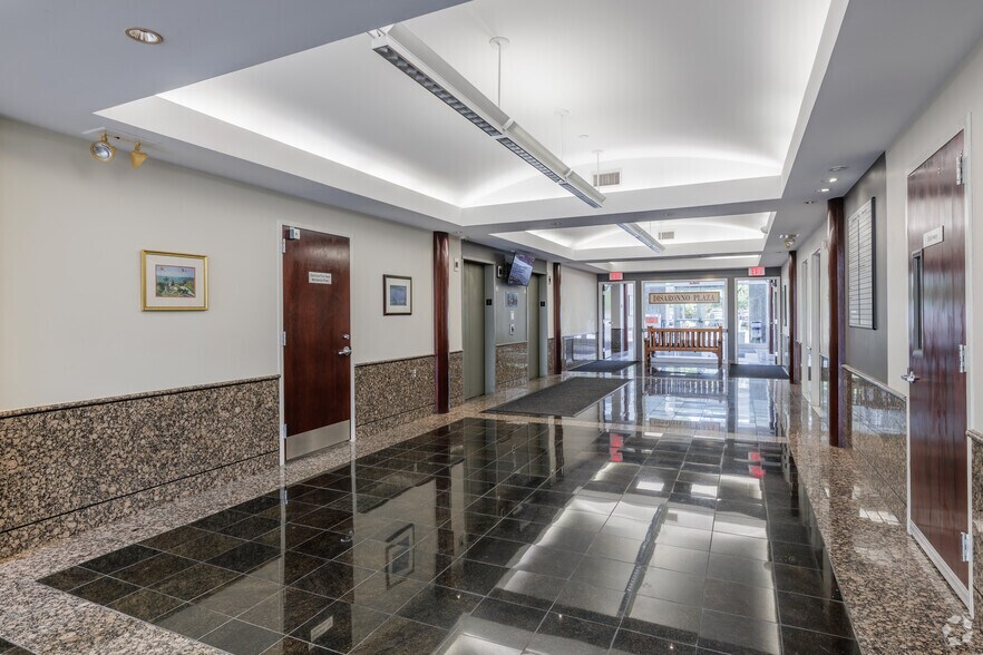 More Photos Of 80 Cottontail Ln, Somerset Office For Sale