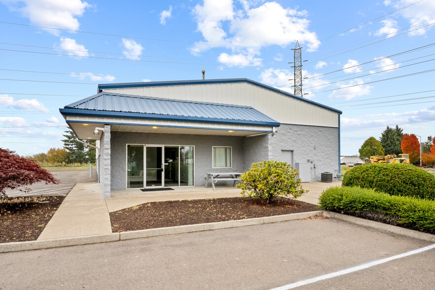 Primary Photo Of 13735 SW Galbreath Dr, Sherwood Warehouse For Lease