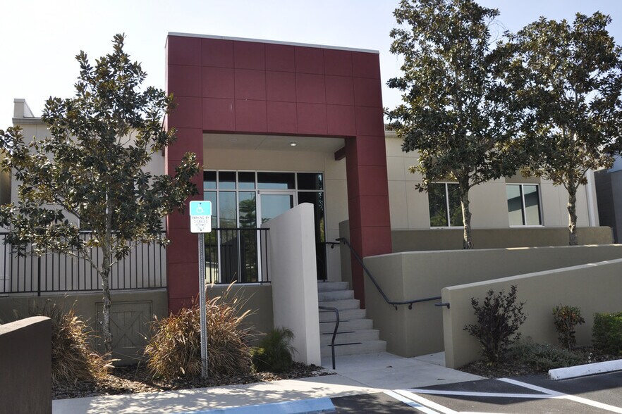 Primary Photo Of 1046 S Florida Ave, Lakeland Medical For Lease