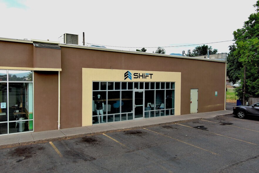 More Photos Of 130 E 400 N, Logan Freestanding For Lease