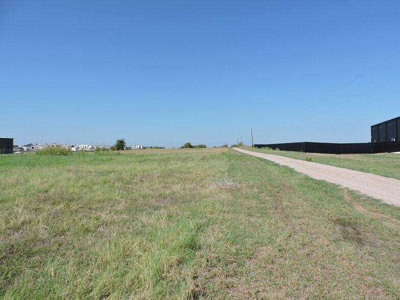 More Photos Of 0 St Hwy 198 hwy, Mabank Land For Sale