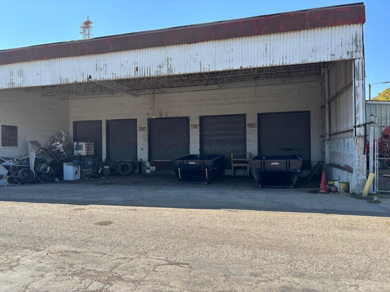 More Photos Of 101 W Huston St, Circleville Warehouse For Sale