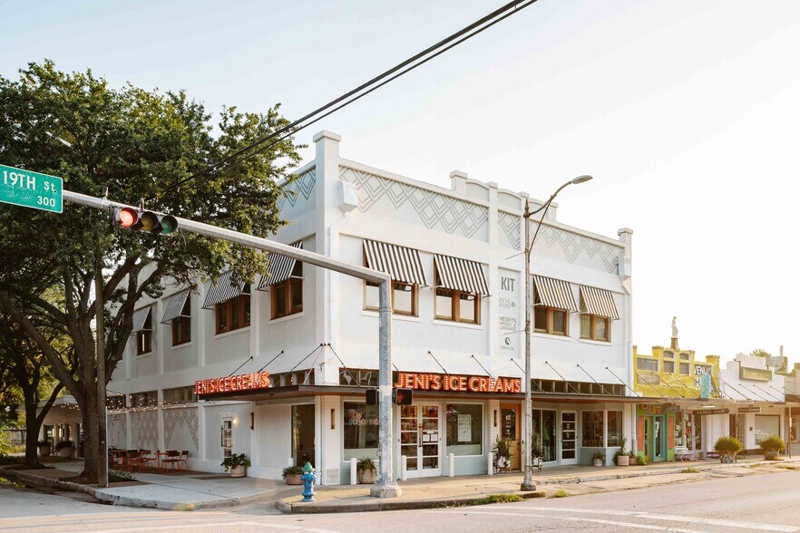 More Photos Of 373-375 W 19th St, Houston Storefront Retail Office For Lease
