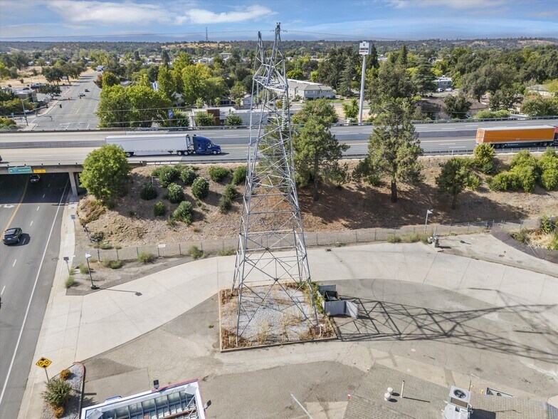 More Photos Of 2470 Balls Ferry Rd, Anderson Service Station For Sale