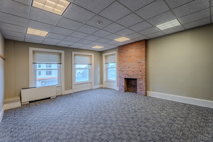 More Photos Of , Buffalo Office For Sale