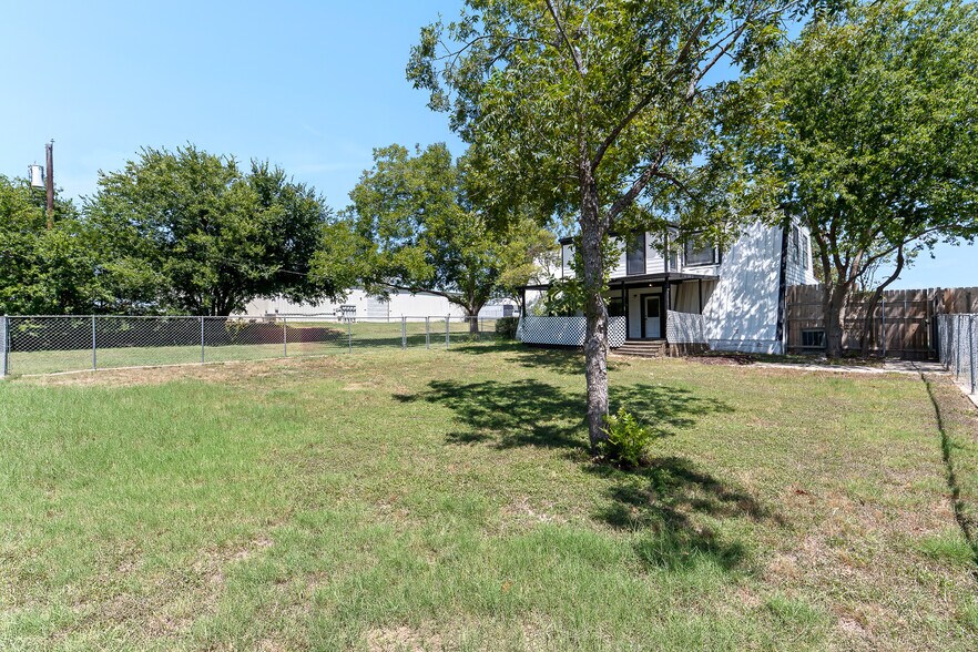 More Photos Of 20500 Keilman Ln, Pflugerville Loft Creative Space For Lease