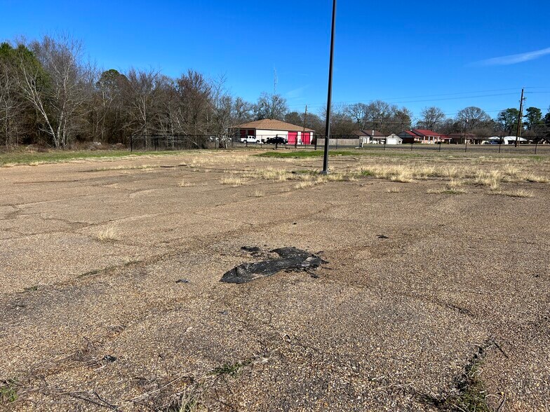 More Photos Of 815 E State Highway 204, Jacksonville Medical For Sale