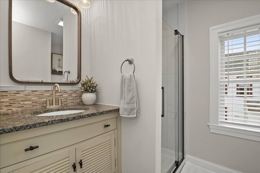 More Photos Of 140 S Washington St, Easton Multifamily For Sale