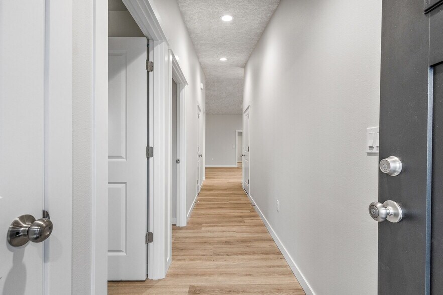 More Photos Of 1183 37TH Ct, Sweet Home Multifamily For Sale