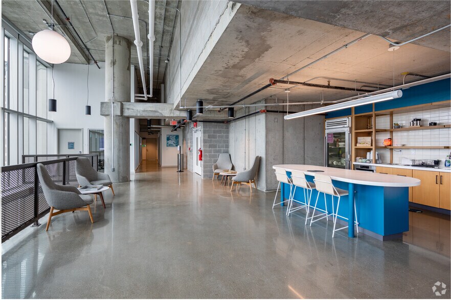More Photos Of 800 19th Ave South, Nashville Coworking Space