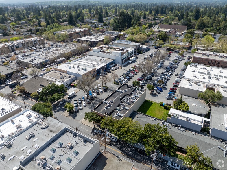 More Photos Of 1143 Crane St, Menlo Park Office For Lease