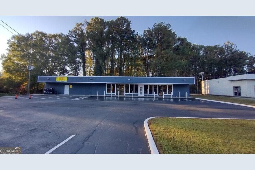 Primary Photo Of 2970 Highway 138 SW, Fayetteville General Retail For Lease