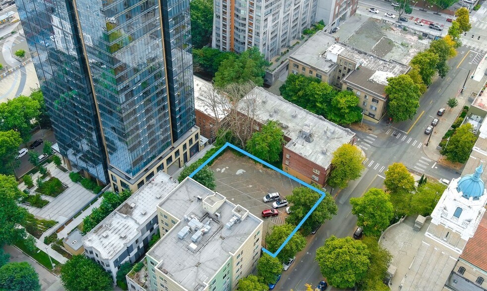 Primary Photo Of 815 9th Ave, Seattle Land For Sale
