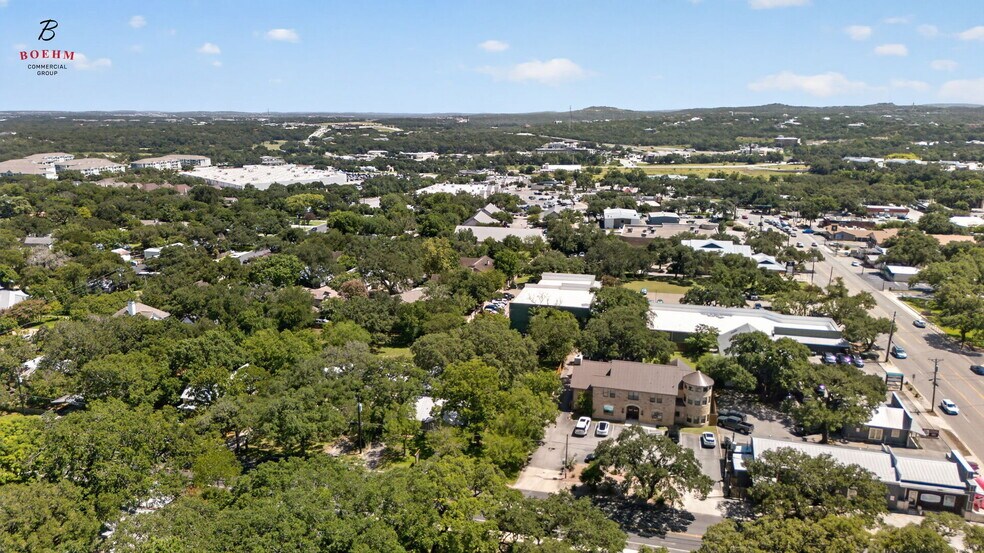 More Photos Of 115 Oak Park Dr, Boerne Office For Sale