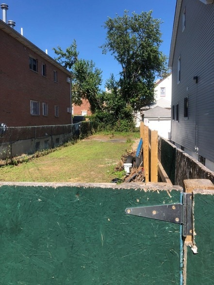 More Photos Of 107-15 170th St, Jamaica Land For Sale
